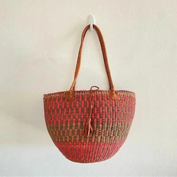 Jute Woven Colorful Rounded Bag Leather Straps Natural Grass Summer Beach - Picture 1 of 10